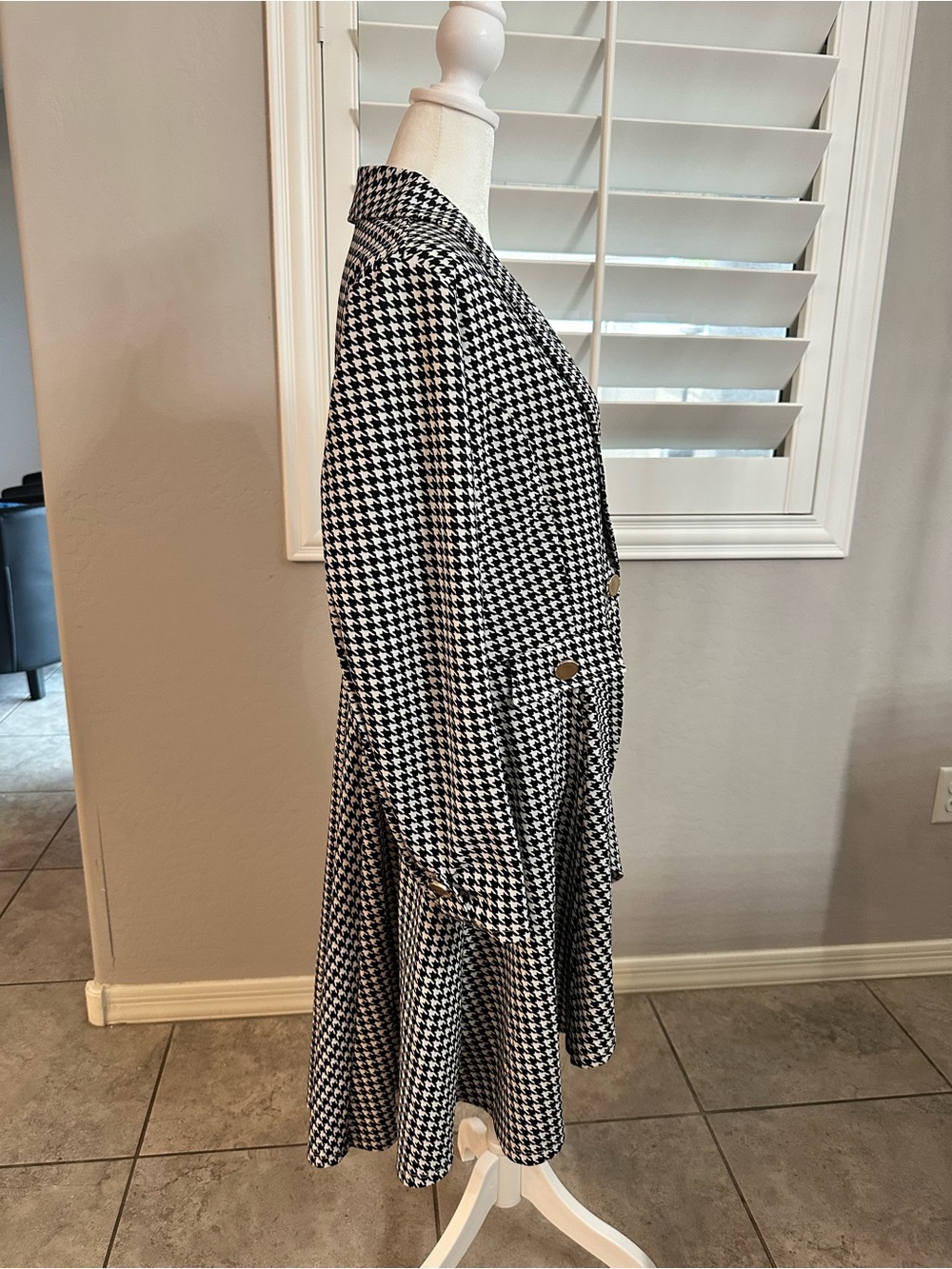 Houndstooth Longline Blazer - Black & White - Picture 3 of 6